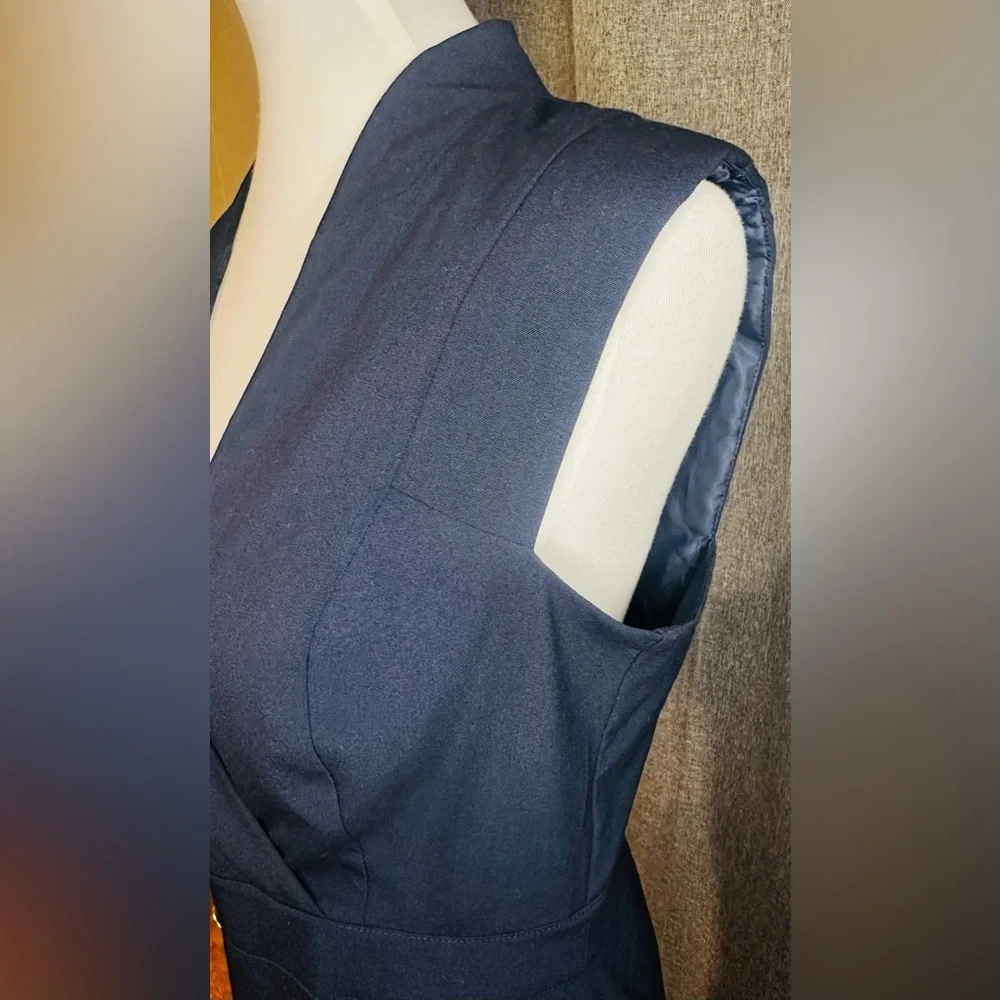 Venus Navy Blue Sleeveless Blazer Dress Women’s Size 8 – Midi Dress